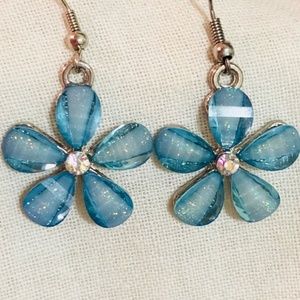 GLASS FLOWER EARRINGS